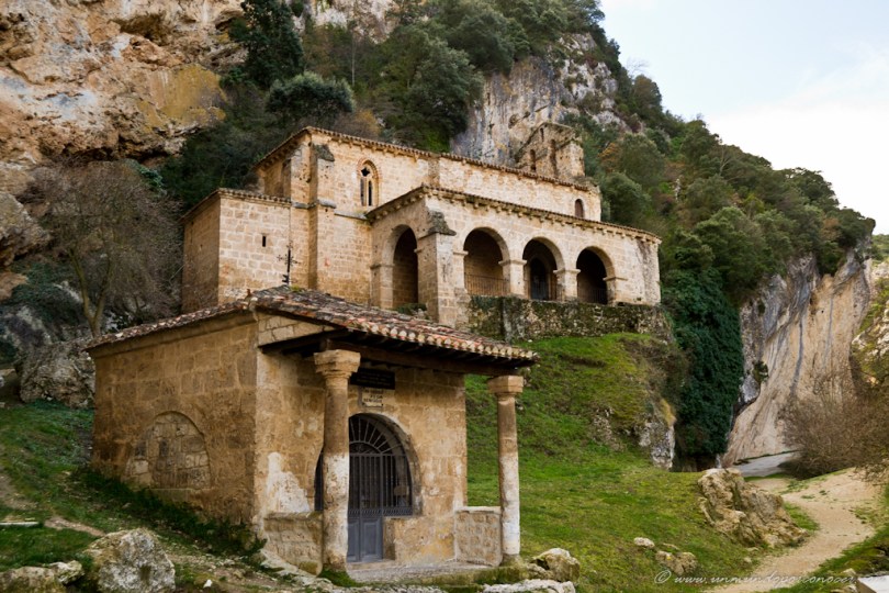 Ermita de Santa María de la Hoz en Tobera / Santa María de la La Hoz Hermitage in Tobera