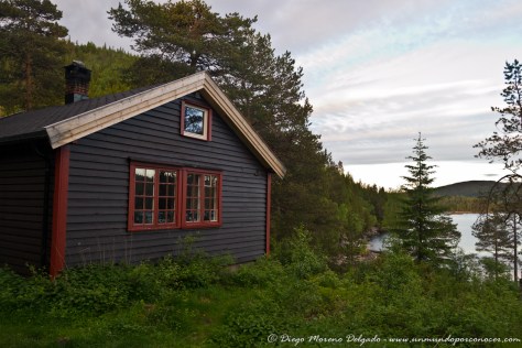 Día en una cabaña en medio de la naturaleza cerca de Trondheim.