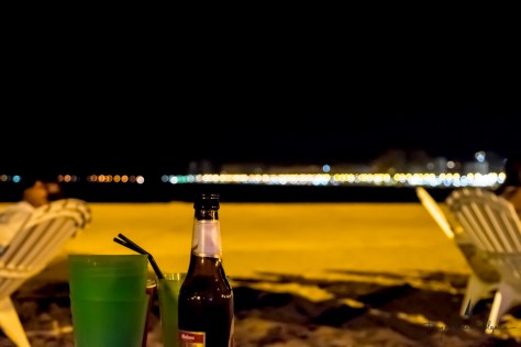 Tomando algo mientras escribo.