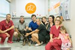 Equipo de la Clínica Integral junto con Esperanza Animal y el policía participante en el rescate