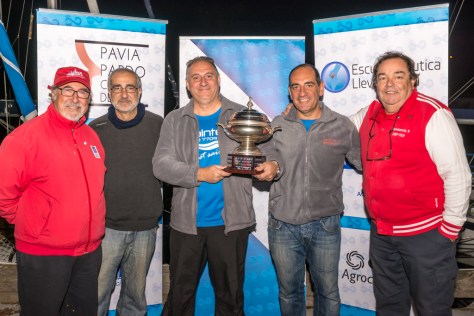 "Entrega de tofeo al Slainte - Diego Moreno Delgado"